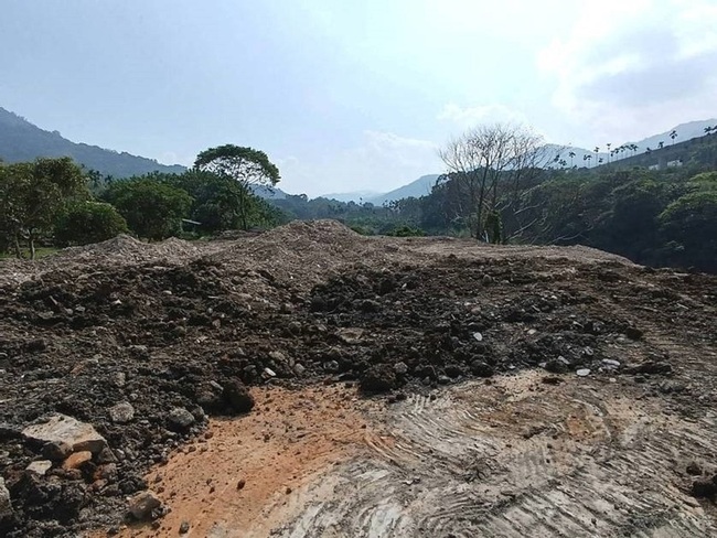 男租南投河川地供亂倒營建廢土 連同7交通業者送辦 | 華視新聞