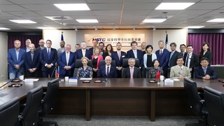 國科會主委與捷克參議院副議長會談 盼深化合作交流