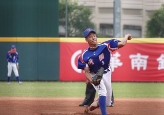 林芫毅滑球練1個月武器 華南青少棒季軍戰完封勝