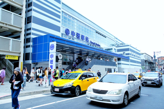 中壢火車站臨時前站啟用  地方盼新站帶來新氣象