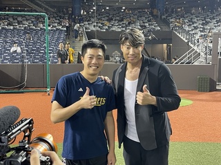 糸井嘉男盼周思齊打到50歲 陳傑憲化身粉絲合照