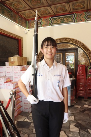 為公益勸募 雄中儀隊7人挑戰28天徒步環台賽