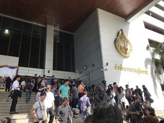 泰國前總理戴克辛遭起訴 50萬銖交保限制出境