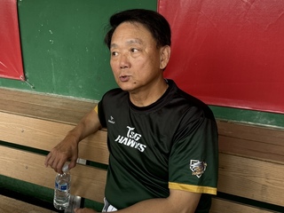 洪一中評張育成人氣夯  回台發展雙贏