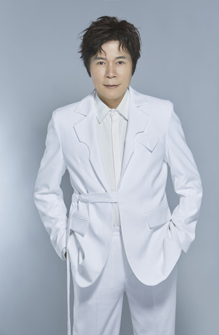 洪榮宏二度返藍寶石歌廳秀 期待觀眾重溫秀場美好