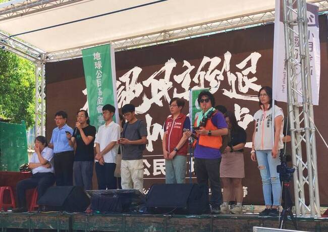 青鳥行動反對提高罷免門檻 藍鷹行動籲罷免綠委 | 華視新聞