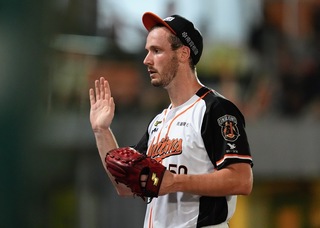 布雷克7局先發好投 助獅隊止敗上半季封王M4