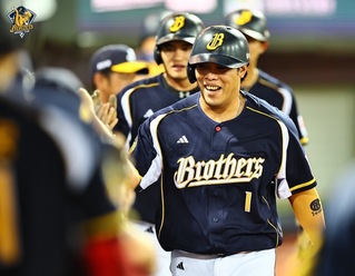 陳子豪連3場開轟 助兄弟本季首度奪下3連勝