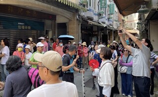 新北坪林拚在地觀光  老街試辦假日市集湧人潮