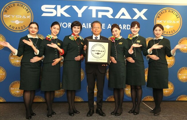 全球十大最佳航空長榮排第8  連9年獲五星認證 | 華視新聞