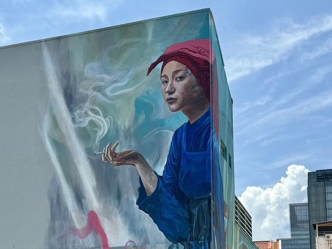 新加坡女工吸菸壁畫引爭議 創作者盼保存原貌 | 華視新聞
