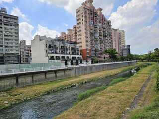 連日高溫鳳山溪水質不佳 市府協調補注灌溉水改善