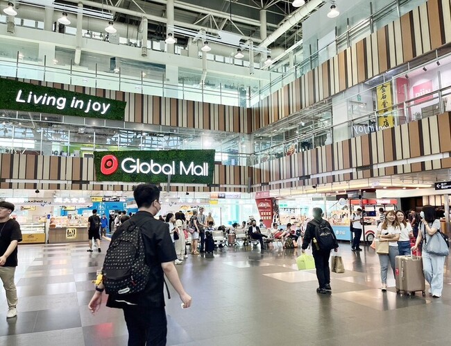 新左營站商場績效佳  環球購物中心獲准再營運5年 | 華視新聞