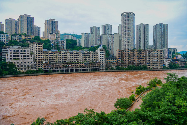 長江第1號洪水形成  中下游防汛形勢嚴峻 | 華視新聞