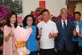 向陳超明借將邱俐俐任副縣長 鍾東錦：補足弱點