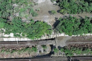 蘇花公路崇德段坍方道路中斷 延後至下午5時搶通