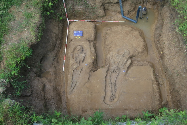 嘉市鐵路工程13處古人骨骸  俯身葬揭史前族群之謎 | 華視新聞