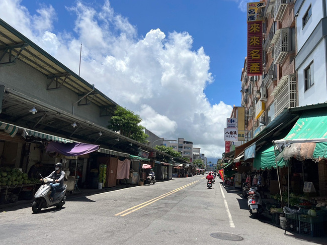 暑假旅遊旺季 台東觀光夜市增1天營業日 | 華視新聞