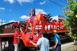 台南後壁崁頂放火馬22日登場 36隻成品運回安放