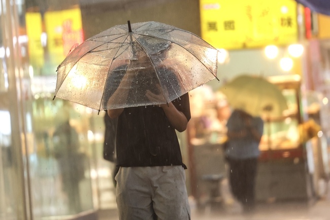 南投縣山區及台南市防豪雨  大台北留意局部大雨 | 華視新聞