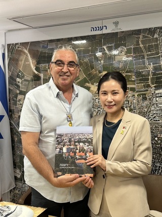 駐以代表拜會以國台南姊妹市  強化台以城市交流