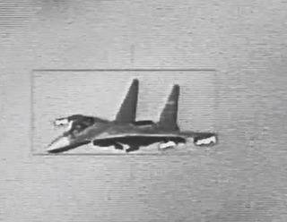 56共機逾中線與山東艦聯訓 空軍公布監控殲16畫面