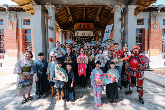 高雄武德殿迎接落成百年 百人舞劍慶賀 | 華視新聞