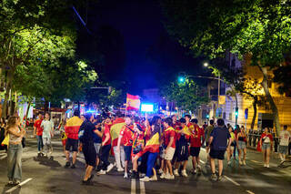 西班牙歐國盃7連勝奪冠軍 舉國上下狂喜慶祝勝利