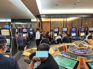 高雄檢警掃蕩2賭博電玩場扣189機台 1負責人收押