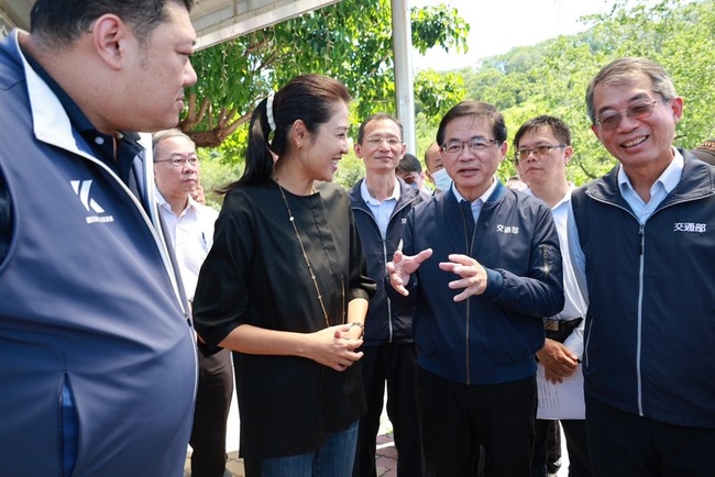 交長評估國道客運新闢南投路線 讓南下更便利 | 華視新聞