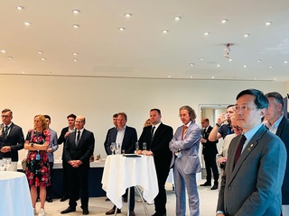 歐洲議會新一屆開議 駐歐盟代表處辦送舊迎新會