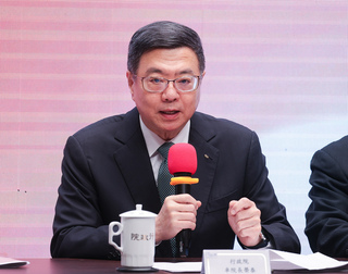 卓榮泰：讓年輕人敢生樂養 2歲專班再增設200班