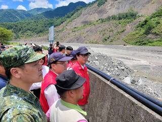 颱風季將至 陳其邁視察六龜寶來邊坡滑動監測