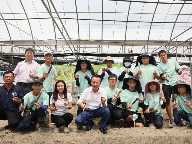 一季園主嘉縣研習活動  助青年務農免走冤枉路 | 華視新聞