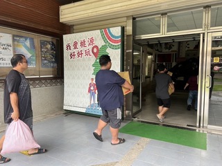 高市山區防土石流撤離375人 旗津道路再度淹水