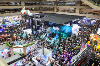 漫博開展首日湧18萬人次  創歷屆最高