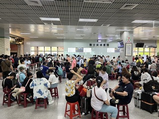 颱風凱米侵襲 上千旅客滯留金門澎湖軍方支援疏運