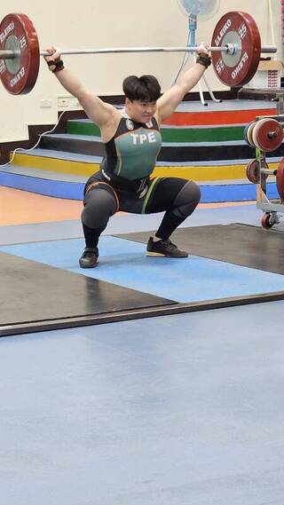 舉重陳玟卉二度征戰奧運 教練：比4月狀況更好