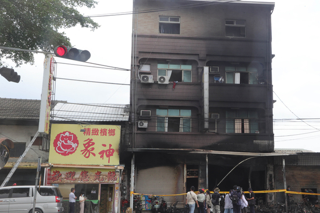 彰化透天厝隔32間套房大火釀3死  縣府將開罰 | 華視新聞