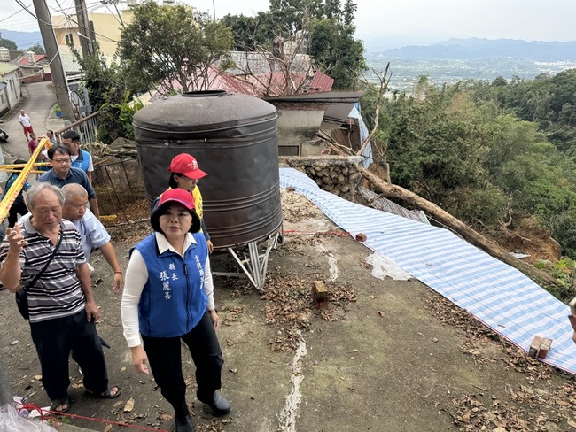 林內坪頂村邊坡大面積崩塌  雲縣府提災後復建 | 華視新聞