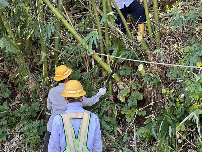 台電南部4區處合力搶修  高雄那瑪夏復電逾9成 | 華視新聞