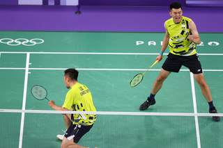 奧運羽球男雙4強戰 「麟洋配」邀台僑進場應援