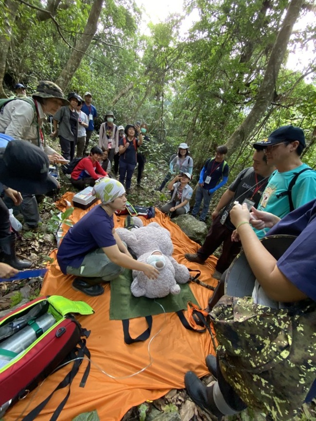 玉山台灣黑熊出沒通報增加  花蓮瓦拉米步道最多 | 華視新聞