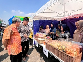 台灣技術團辦印尼農民市集 促直銷通路增加收入