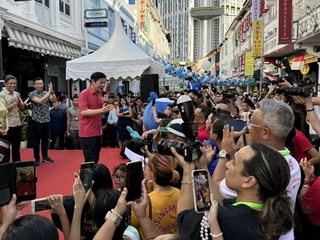 星總理將迎上任後首個國慶 走入社區強調族群團結