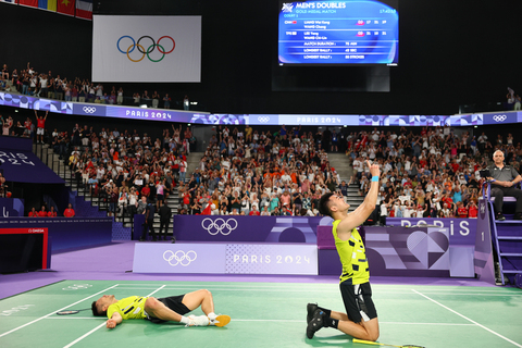 「麟洋配」巴黎奧運逆風高飛 從不被看好到奪金衛冕