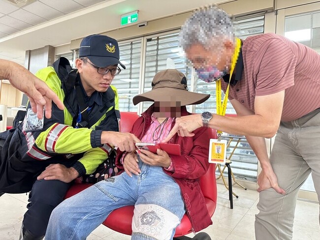 婦遭詐赴台中欲匯款取包裹 捷運站迷路警成功阻詐 | 華視新聞