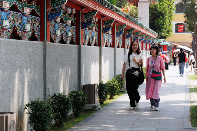 新富町文化市場  七夕教戰龍山寺月老參拜指南 | 華視新聞