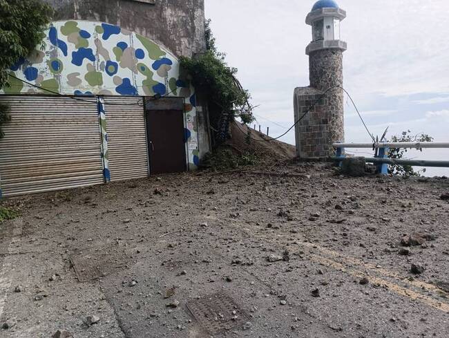 東部海域地震  花蓮鏡頭君震歪、海上古道邊坡坍方 | 華視新聞