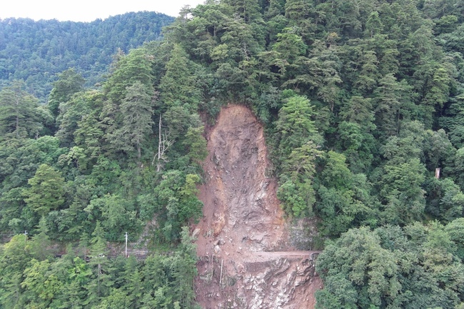 中橫公路榮興段坍方預計8/23搶通 上梨山要改道 | 華視新聞